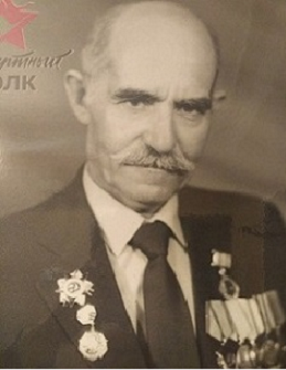 Таппасханов Оюс Чарнаевич